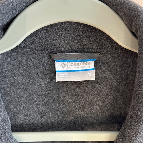 Columbia Charcoal Sleeveless Fleece Jacket - Picture 5 of 7